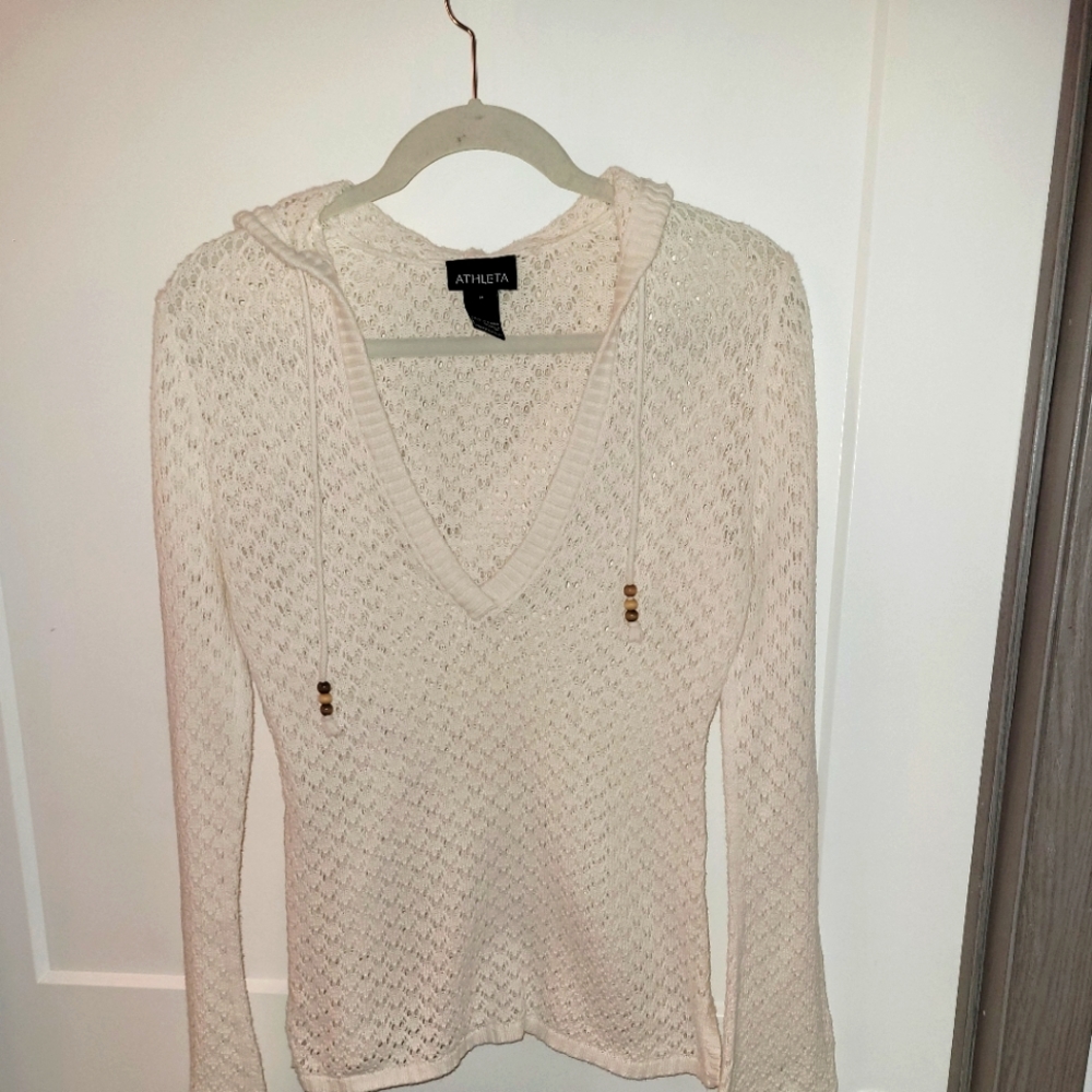 Athleta crocheted pullover hoodie size Med
